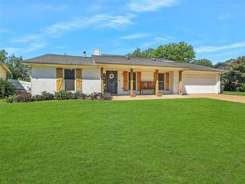 5433 Greenwood Way, North Richland Hills, TX 76180