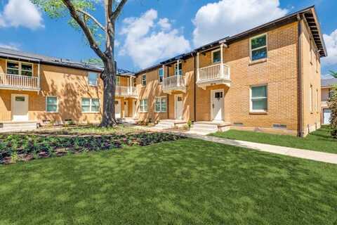 1001 N Crawford Street, Dallas, TX 75203