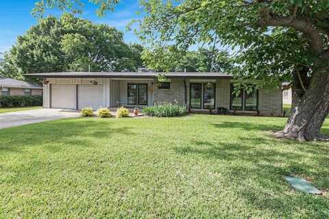 405 Martin Lane, Euless, TX 76040