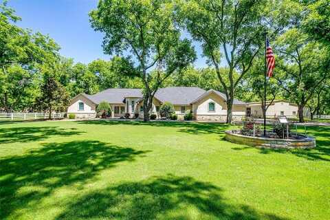 8805 S Hampton Drive, Granbury, TX 76049
