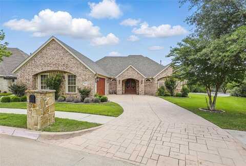 9008 Reata West Drive, Benbrook, TX 76126