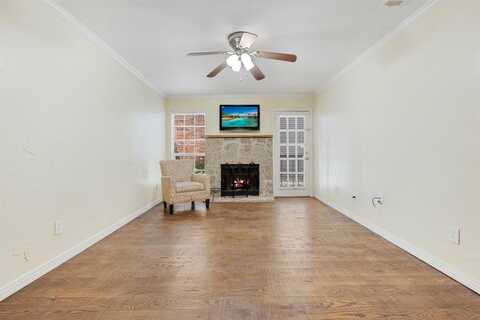 18333 ROEHAMPTON Drive, Dallas, TX 75252
