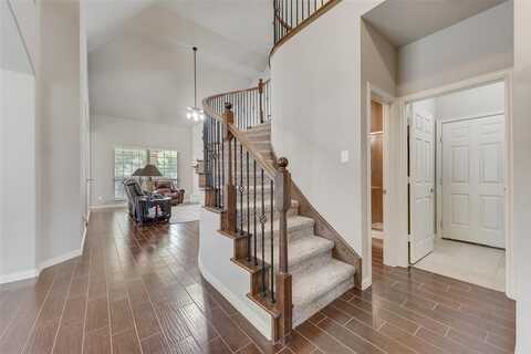 8605 Paper Birch Lane, Fort Worth, TX 76123