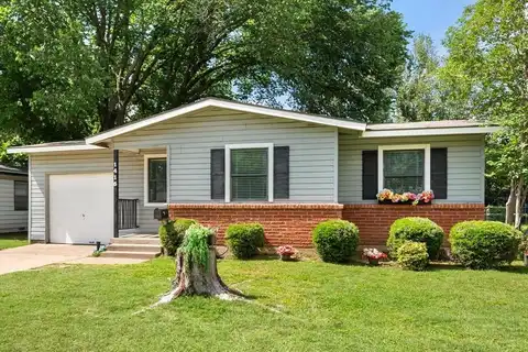 1415 W Lovers Lane, Arlington, TX 76013