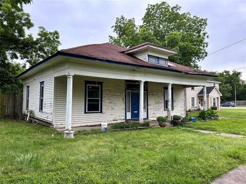 504 E Brin Street, Terrell, TX 75160