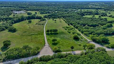 100 Starkey Ranch Rd, Saint Jo, TX 76265