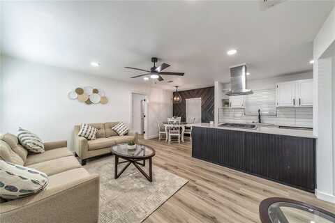 10816 Joaquin Drive, Dallas, TX 75228