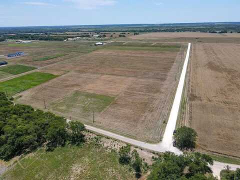 13100 County Road 101a, Grandview, TX 76050