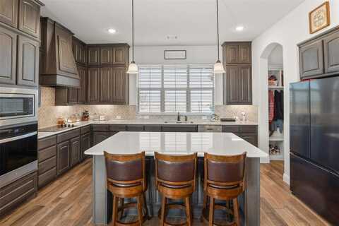 6129 Park Drive, Fort Worth, TX 76179