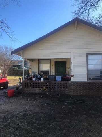 521 W Collins Street, Denton, TX 76201