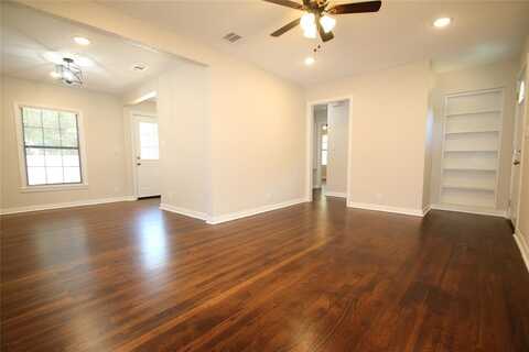 4236 Lisbon Street, Fort Worth, TX 76107