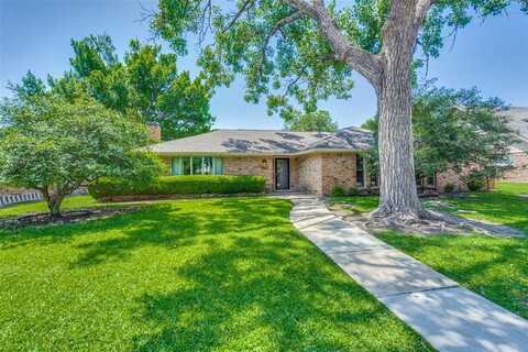 1812 Westridge Drive, Plano, TX 75075
