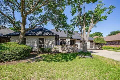 10187 Sunridge Drive, Benbrook, TX 76126