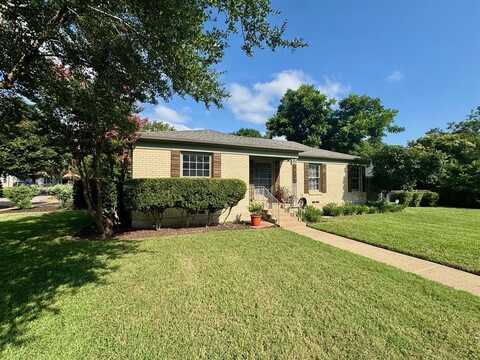 9636 Carnegie Drive, Dallas, TX 75228