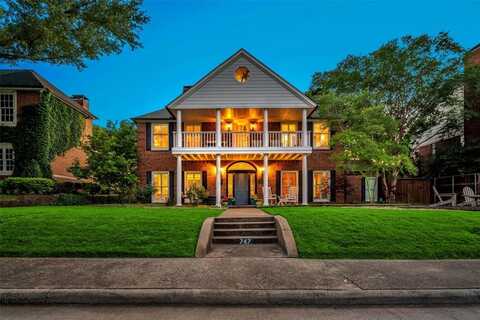 747 Kessler Lake Drive, Dallas, TX 75208