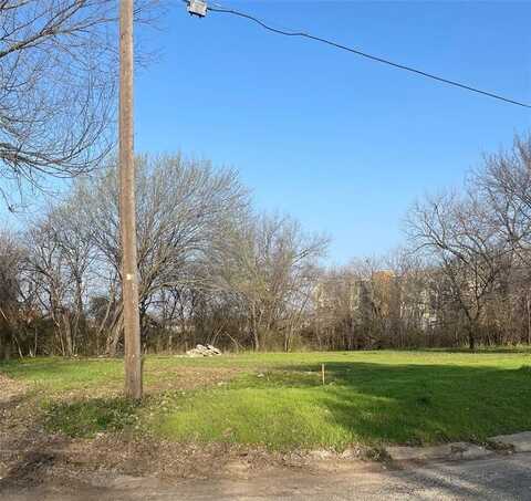 1103 Field Street, Gainesville, TX 76240