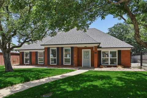 2210 Strathmore Drive, Highland Village, TX 75077