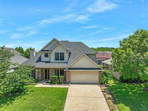 832 Adams Drive, Burleson, TX 76028