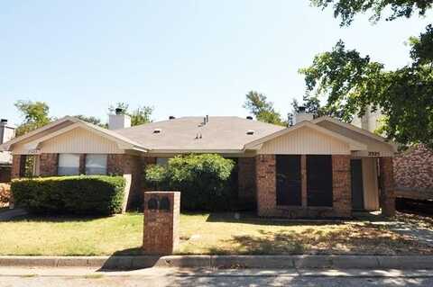 2325 Miguel Lane, Arlington, TX 76016