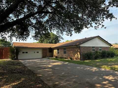 111 Gregory Drive, Heath, TX 75032