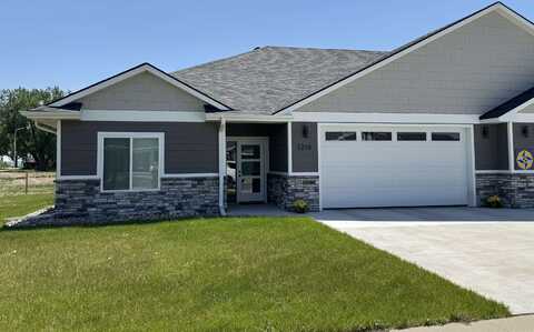 1210 Rockwell Trl., Vermillion, SD 57069