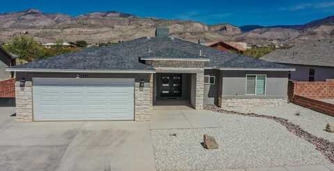 1357 La Codorniz DR, Alamogordo, NM 88310