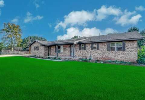 602 N Oklahoma Avenue, Elk City, OK 73644