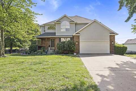 134 Briarbrook Drive, Carl Junction, MO 64834
