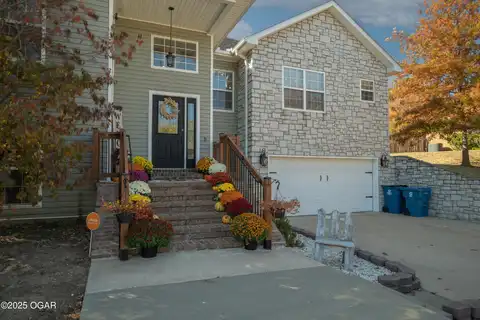 3126 S Winfield Avenue, Joplin, MO 64804