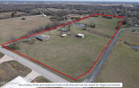 2105 S Hall Street, Webb City, MO 64870