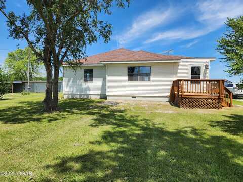 208 NW 10th Road, Lamar, MO 64759