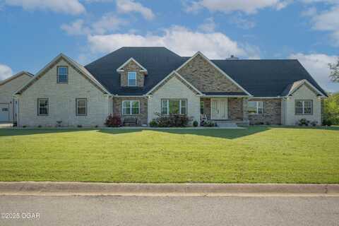 8740 County Road 241, Webb City, MO 64870