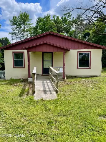 108 E 43rd Street, Joplin, MO 64804