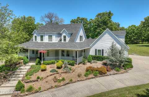 5121 Appaloosa Way, Loma Linda, MO 64804