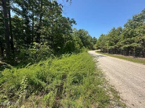 000 Whispering Pines Lane, Licking, MO 65542