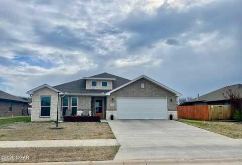 1995 Bogey Lane, Neosho, MO 64850