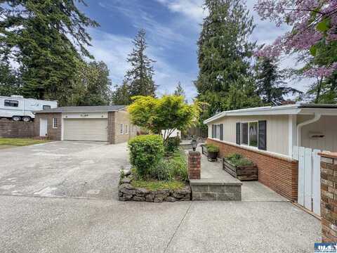 372 Fleming Drive, Sequim, WA 98382