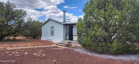 36950 W Avenida Del Destino, Seligman, AZ 86337