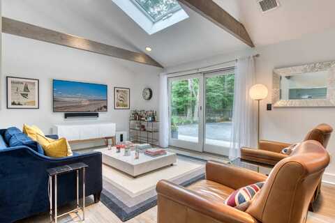 94 Hands Creek Road, East Hampton, NY 11937
