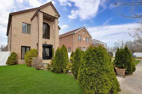 186-31 Radnor Road, Jamaica, NY 11432