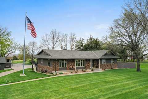 2129 H Street, Fairbury, NE 68352