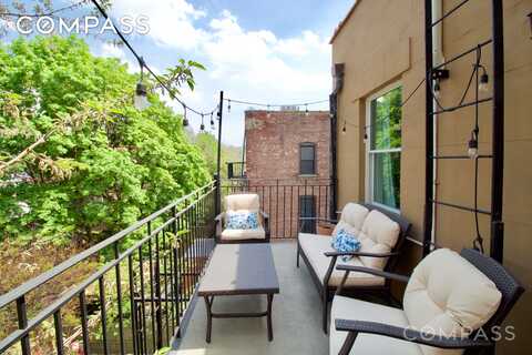 627 Baltic Street, Brooklyn, NY 11217