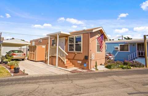 18204 Soledad Canyon Road, Canyon Country, CA 91387