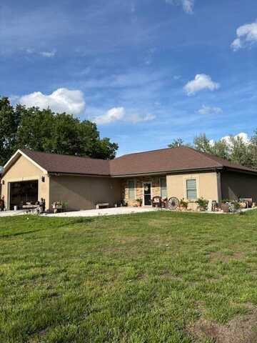979 Fauna Rd, Burlington, KS 66839