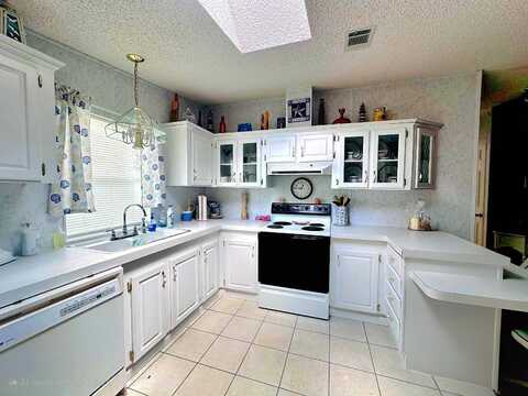 17100 Tamiami Trail, Punta Gorda, FL 33955