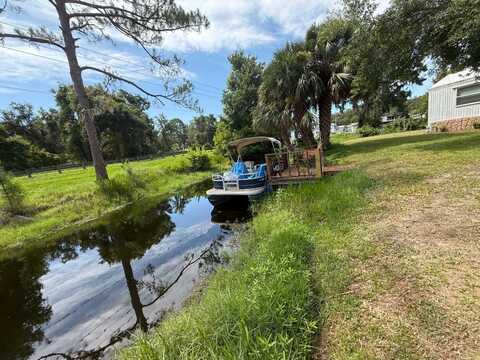 64 Rose Drive, Fruitland Park, FL 34731