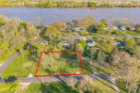 4606 LAKE DREAMLAND DR, LOUISVILLE, KY 40216