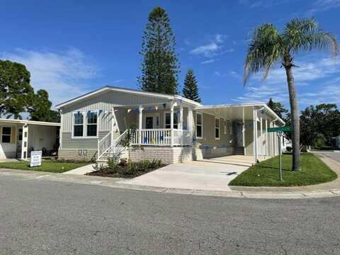 15666 49th St. North, Clearwater, FL 33762