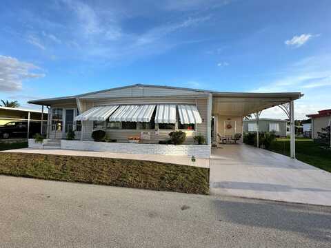 617 Plaza Del Sol, Fort Myers, FL 33917