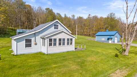 725 Arabia Rd, Summit, NY 12093